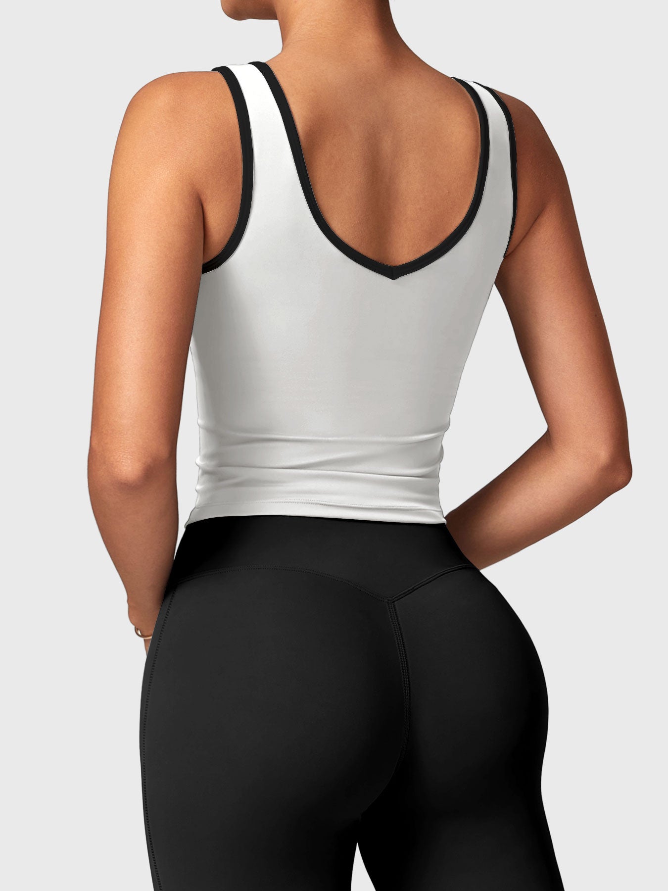 Monvé Alberta Contrast Trim Tank